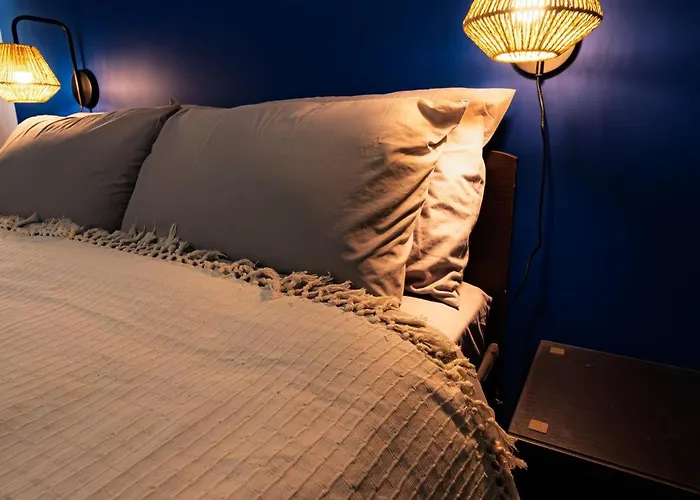 Cobalt Canopy A Spacious 2 Bedroom Daire St. Paul's Bay