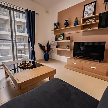 Cobalt Canopy A Spacious 2 Bedroom