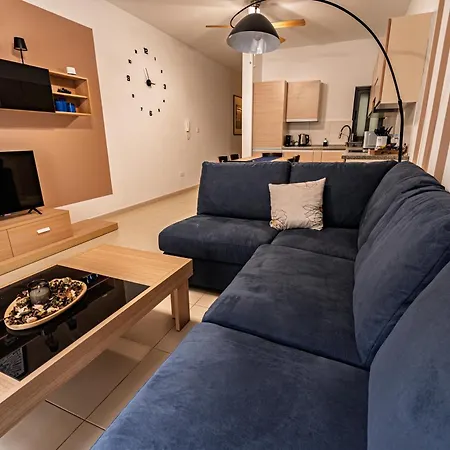 Cobalt Canopy A Spacious 2 Bedroom Apartman *