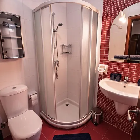 Apartman Cobalt Canopy A Spacious 2 Bedroom